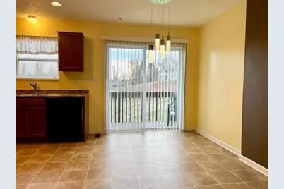 209 Ascot Ct, Moon/Crescent Twp, PA 15108 - Photo 5