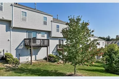 209 Ascot Ct, Moon/Crescent Twp, PA 15108 - Photo 13