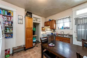 310 Harrison Ave, Jeannette, PA 15644 - Photo 17