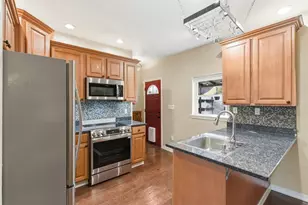 3220 Mary St, Pittsburgh, PA 15203 - Photo 15