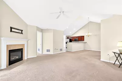 2104 Isleworth Ln, Cranberry Township, PA 16066 - Photo 11