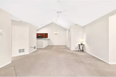 2104 Isleworth Ln, Cranberry Township, PA 16066 - Photo 11