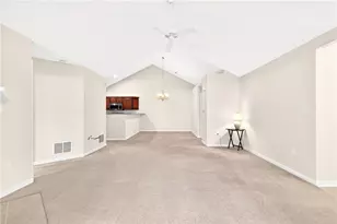 2104 Isleworth Lane, Cranberry Township, PA 16066 - Photo 11