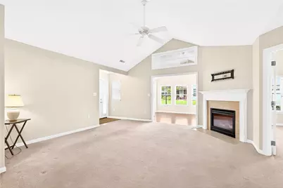 2104 Isleworth Ln, Cranberry Township, PA 16066 - Photo 13