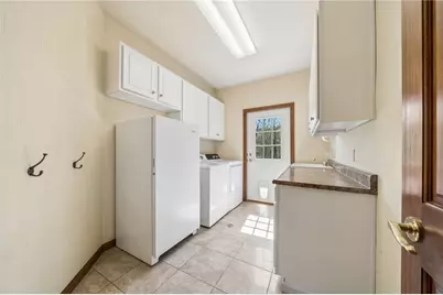 12288 Carmichael Cir, North Huntingdon, PA 15642 - Photo 25