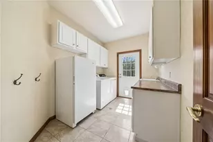 12288 Carmichael Cir, North Huntingdon, PA 15642 - Photo 29