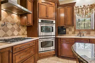 12288 Carmichael Cir, North Huntingdon, PA 15642 - Photo 15