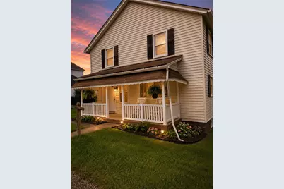 9155 Maple St, Pittsburgh, PA 15239 - Photo 1