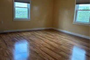 9155 Maple St, Pittsburgh, PA 15239 - Photo 13