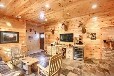 4038 State Route 156, Kiskiminetas Township, PA 15618 - Photo 7