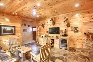 4038 State Route 156, Kiskiminetas Township, PA 15618 - Photo 7