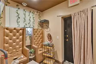 810 Amity St, Homestead, PA 15120 - Photo 9