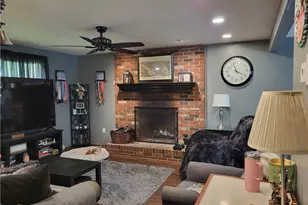 45 Coulter Estates Dr, Hanover Township, PA 15021 - Photo 19