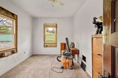 115 Jefferson Pike, W Pike Run Twp, PA 15417 - Photo 43
