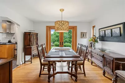 1912 Mount Royal Blvd, Pittsburgh, PA 15116 - Photo 13