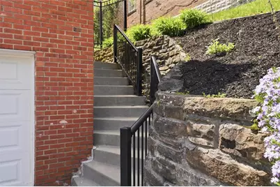 835 Chalmers Pl, Pittsburgh, PA 15243 - Photo 43