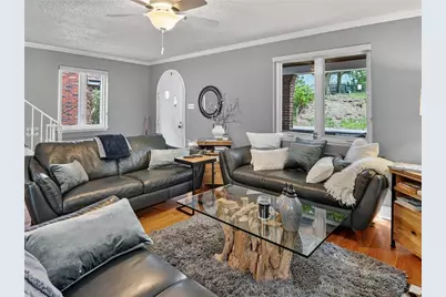 830 Florida Ave, Pittsburgh, PA 15228 - Photo 11