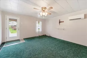 117 Trolley St, Burrel-Blacklick, PA 15716 - Photo 13
