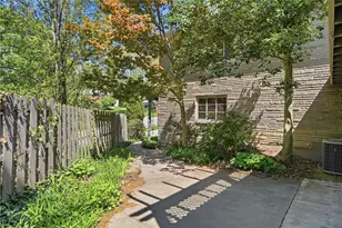 462 Greenhurst Dr, Pittsburgh, PA 15243 - Photo 43