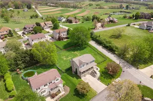 1000 Chinaberry Ct, Penn Twp, PA 15636 - Photo 33