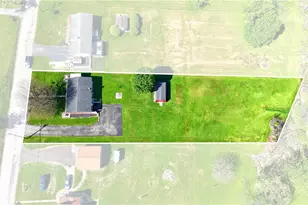 1142 W Laurel Cir, Mount Pleasant Township, PA 15666 - Photo 37