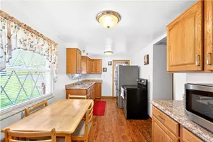 1142 W Laurel Cir, Mount Pleasant Township, PA 15666 - Photo 15
