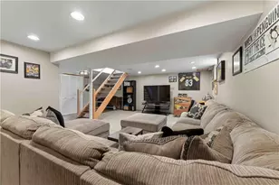 109 Shadeland Dr, Brighton Township, PA 15009 - Photo 23