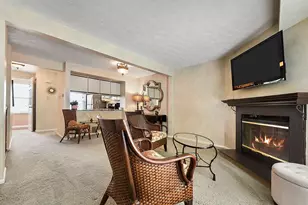 612 Lexington Dr, Hopewell Township, PA 15001 - Photo 7