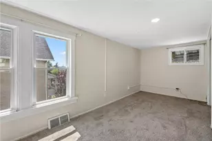1365 Orchard Ave, New Kensington, PA 15068 - Photo 21