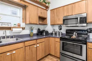 70 E Katherine Ave, Washington, PA 15301 - Photo 17