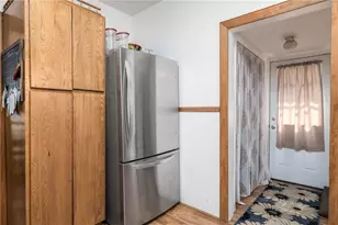 70 E Katherine Ave, Washington, PA 15301 - Photo 15