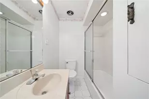 9109 Pine St, Pittsburgh, PA 15239 - Photo 25