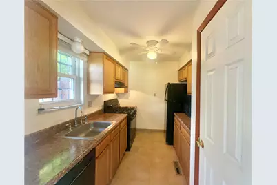 1854 Arcena St, Pittsburgh, PA 15219 - Photo 5