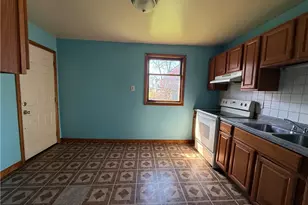 606 Chestnut St, New Castle, PA 16101 - Photo 11
