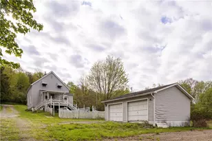 514 Kings Rd, Kiskiminetas Township, PA 15613 - Photo 3