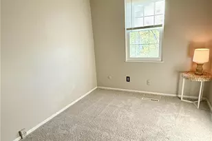 312 Parkwood Dr, Cranberry Township, PA 16066 - Photo 17