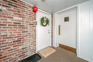 1020 Chatham Park Dr, Scott Township, PA 15216 - Photo 21