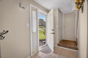 1774 Norsen Dr, Pittsburgh, PA 15243 - Photo 5