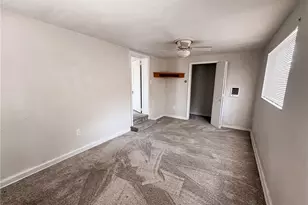 2710 Henderson Rd, White Oak, PA 15131 - Photo 13
