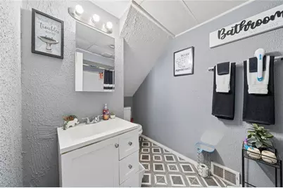 5715 E Liberty Blvd, Pittsburgh, PA 15206 - Photo 25