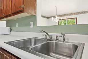 122 Mason Dr, Pittsburgh, PA 15116 - Photo 15