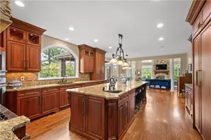 1864 Winchester Dr, Pittsburgh, PA 15241 - Photo 13