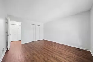 2785 Bingham Dr, Pittsburgh, PA 15241 - Photo 13