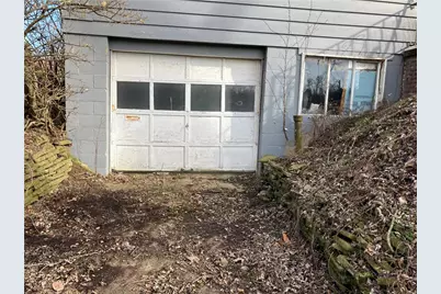 2570 Reiter Road, Pittsburgh, PA 15235 - Photo 9