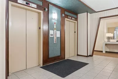 5600 Munhall Road #504, Pittsburgh, PA 15217 - Photo 7