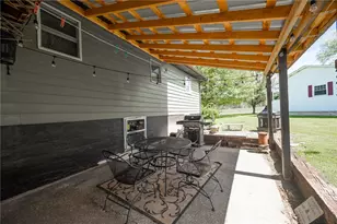 64 E 1st St, Burnside, PA 15721 - Photo 31