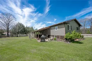 64 E 1st St, Burnside, PA 15721 - Photo 3
