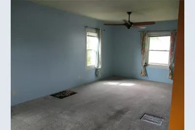 320 Main Street, Twp of But SW, PA 16045 - Photo 3