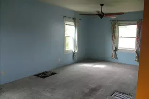 320 Main St, Twp of But SW, PA 16045 - Photo 3
