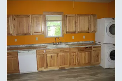 320 Main Street, Twp of But SW, PA 16045 - Photo 7